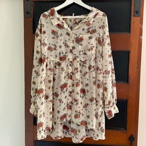 Free People floral blouse M- excellent condition!